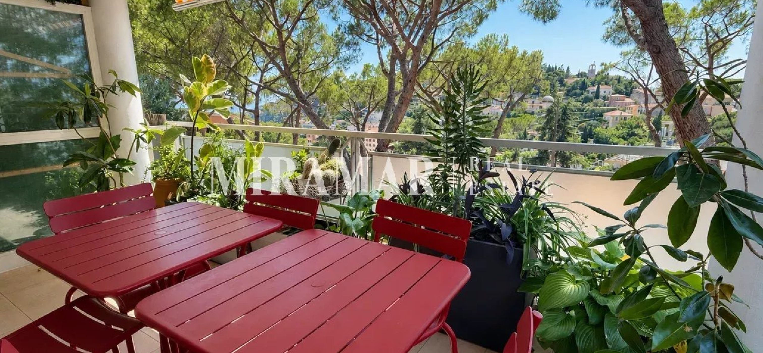 Exclusivité : Col de Villefranche / Corne d'Or