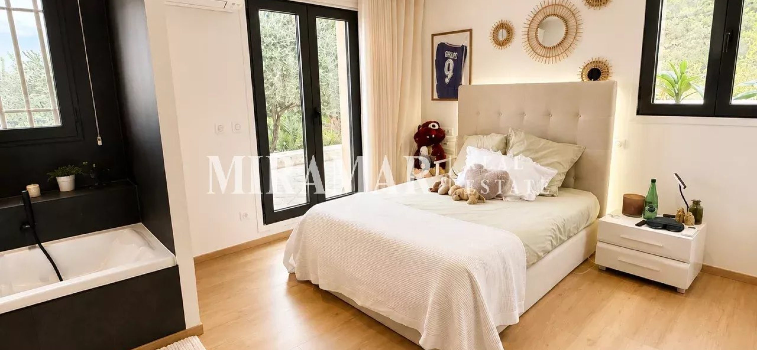 Villa Contemporaine - Hauteurs de Nice / Mont-Macaron
