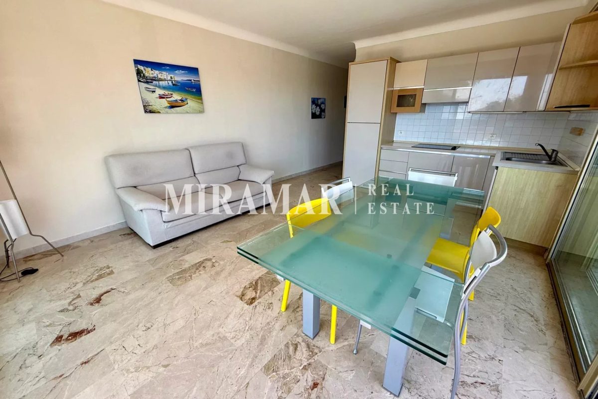 Exclusivité : Villefranche-sur-Mer / 2/3 Pièces