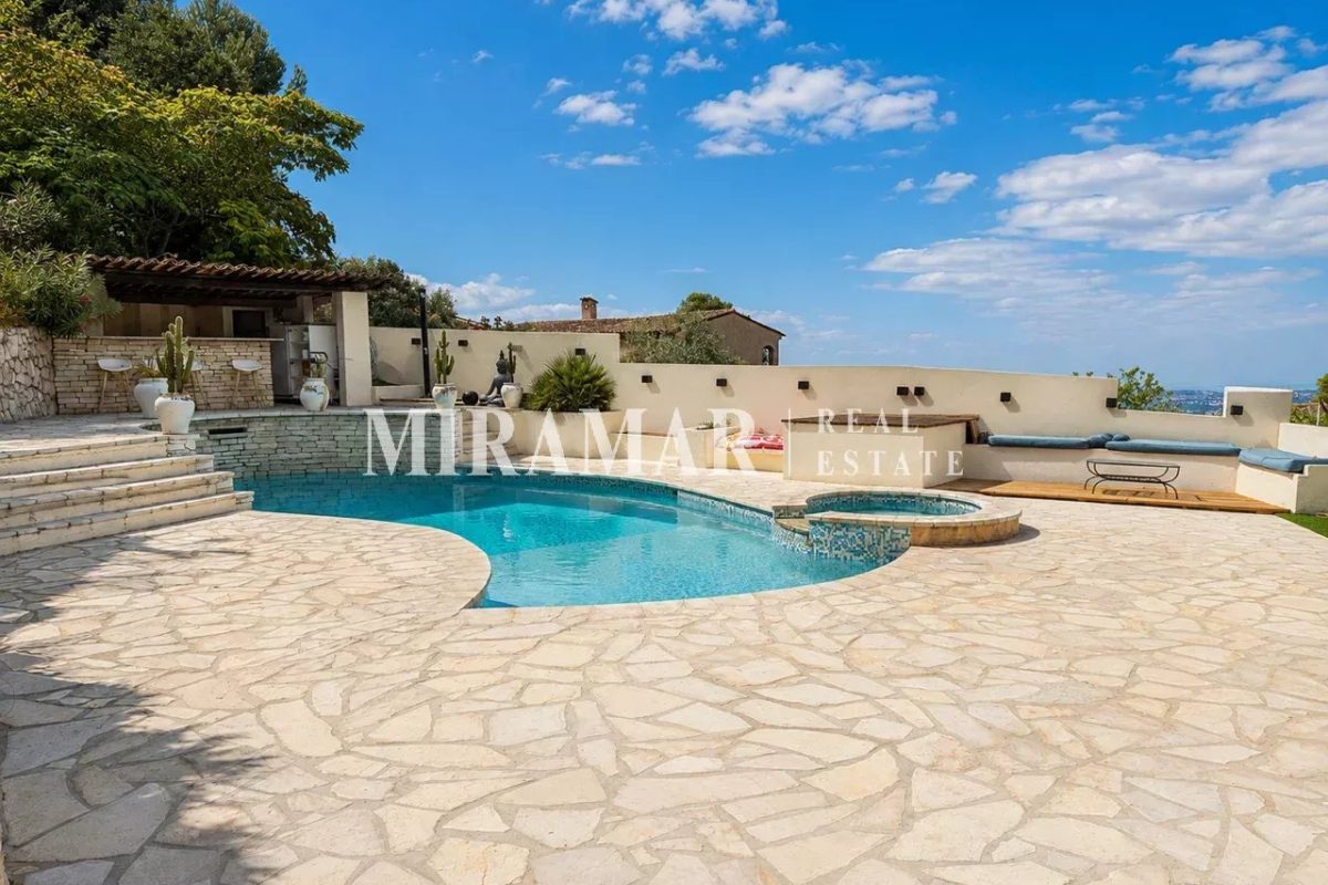 Villa Contemporaine - Hauteurs de Nice / Mont-Macaron