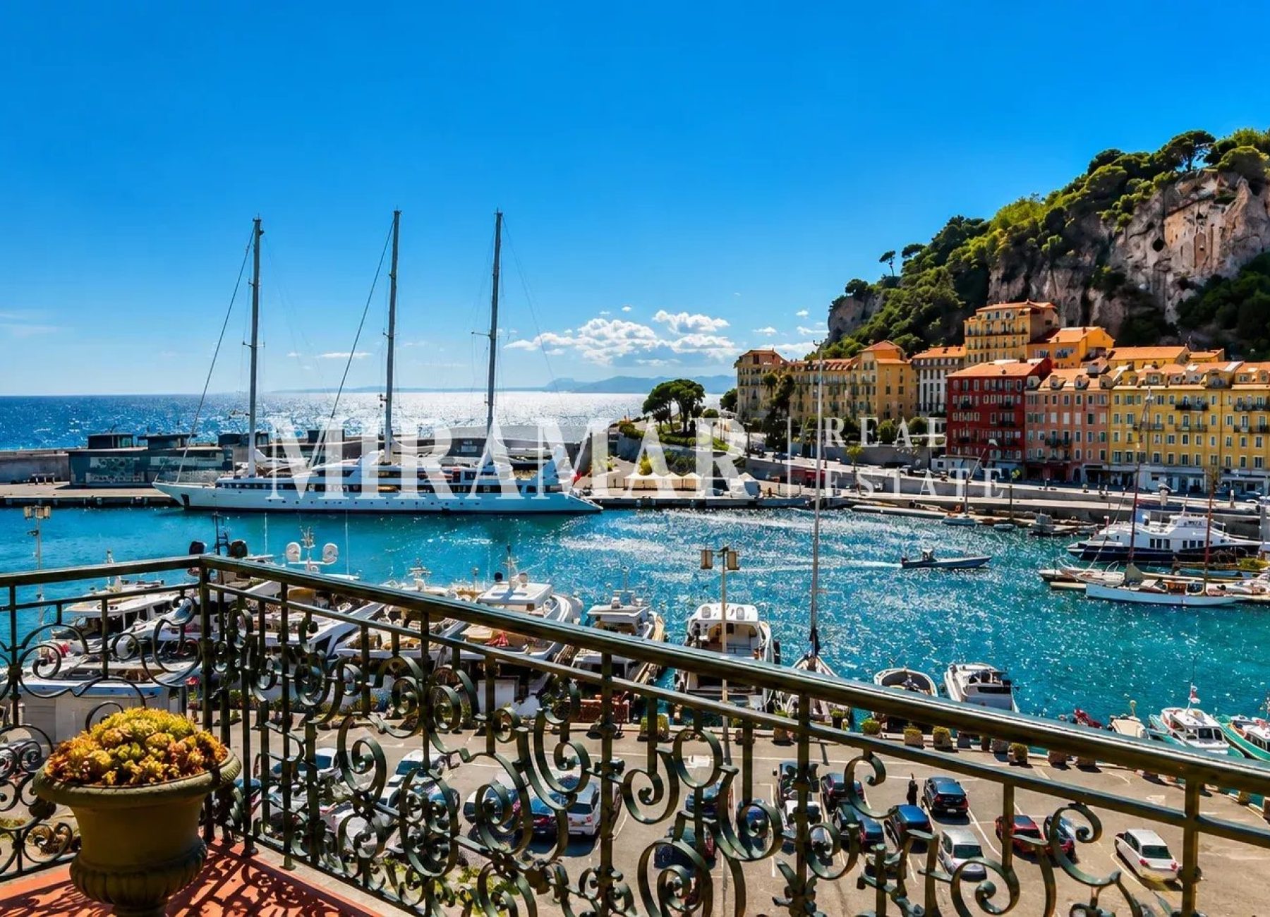 Exclusivité : 3/4 Pièces en Avant Dernier Etage  Port de Nice