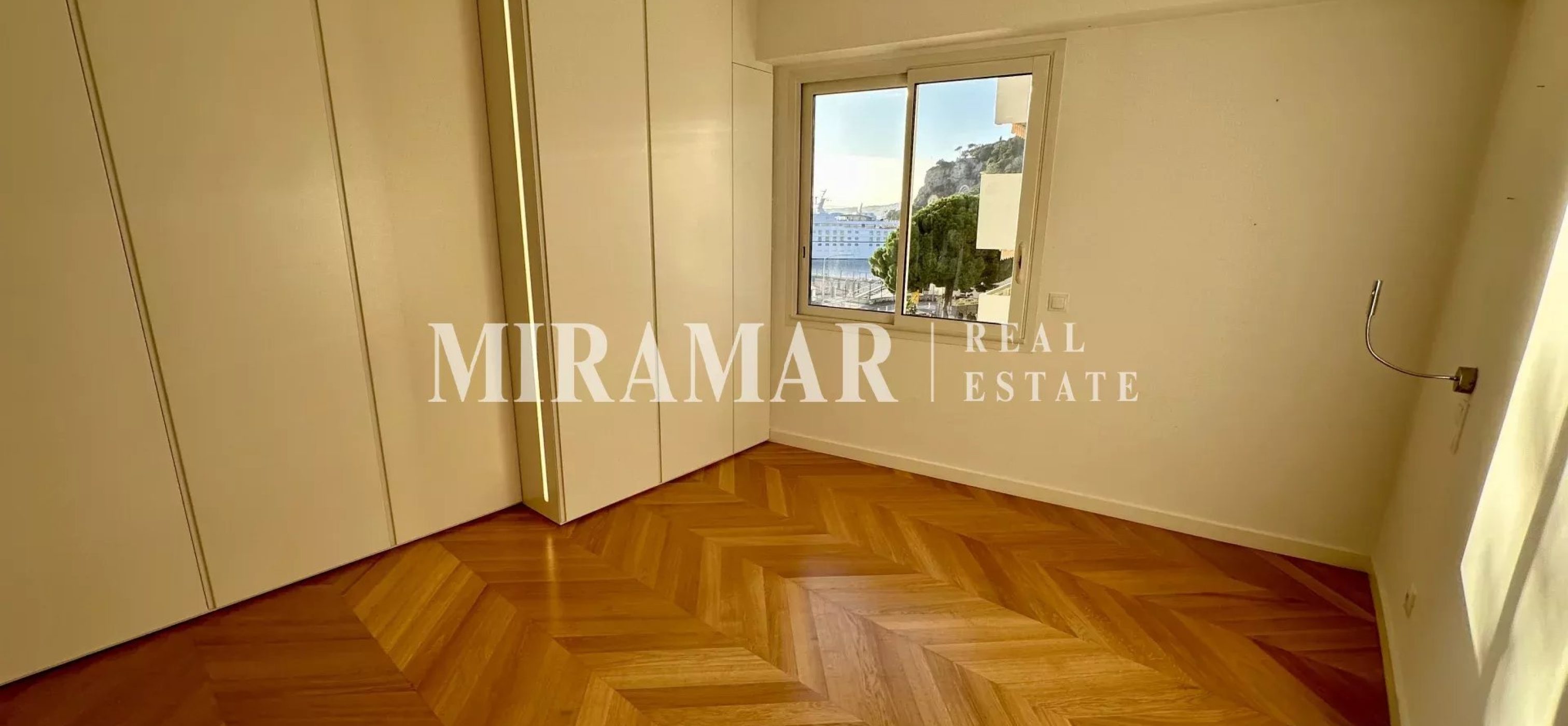 3 Pièces / Franck Pilatte