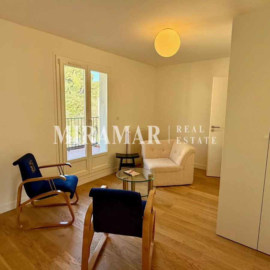 Port de Nice : Rare Dernier Etage