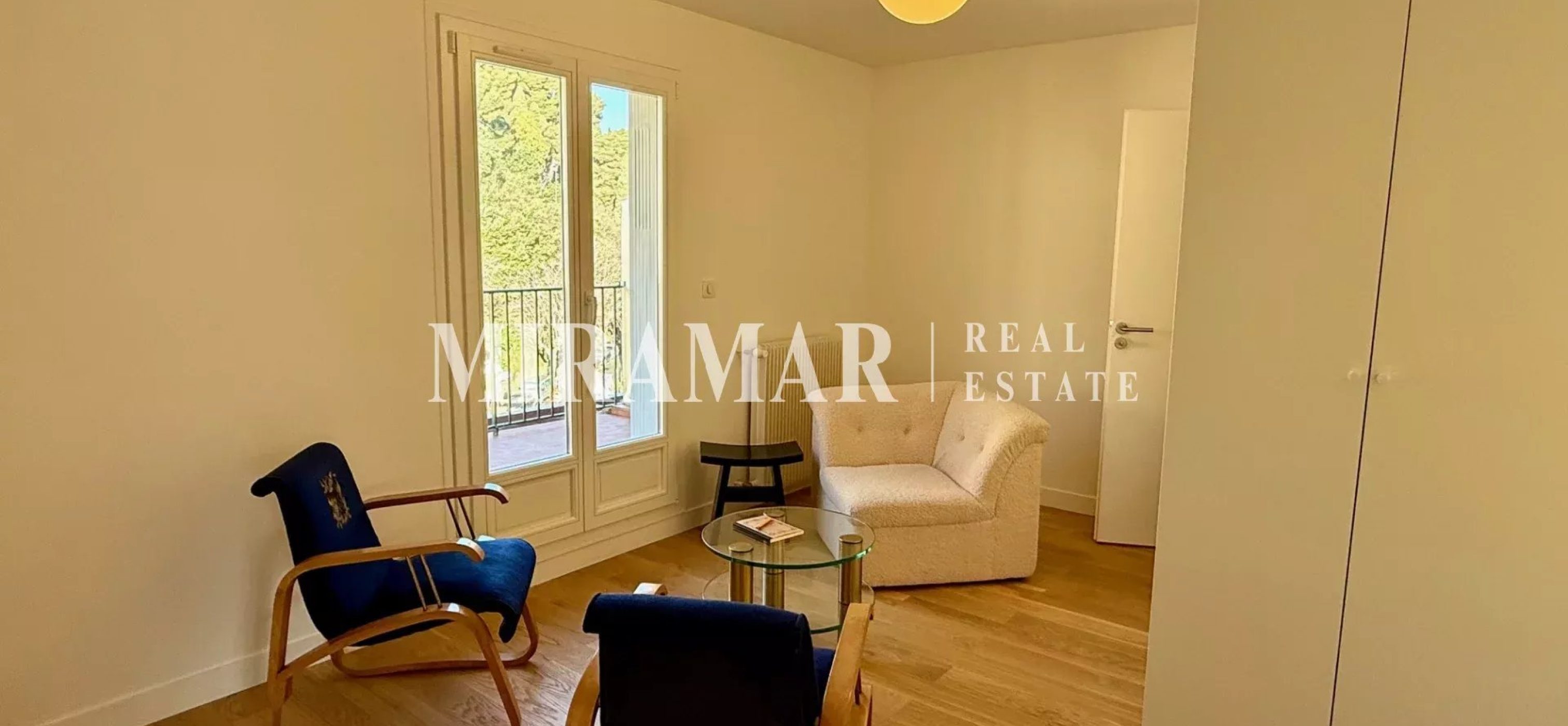 Port de Nice : Rare Dernier Etage