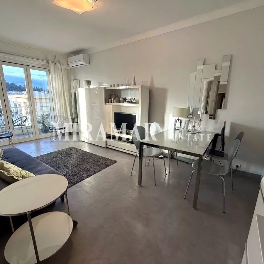 Exclusivité : 2 Pièces Franck Pilatte / Port de Nice