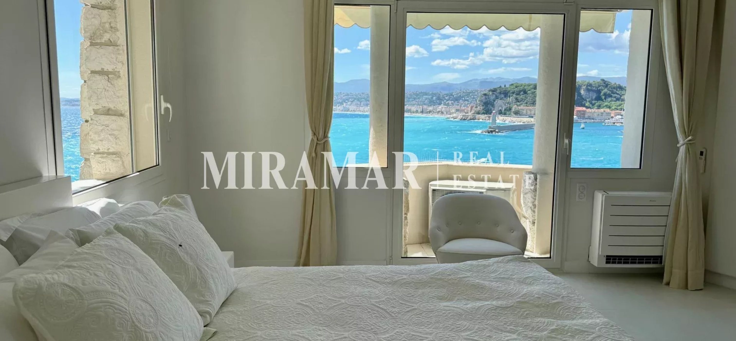 Nice Jean Lorrain - Appartement Pieds dans l'Eau