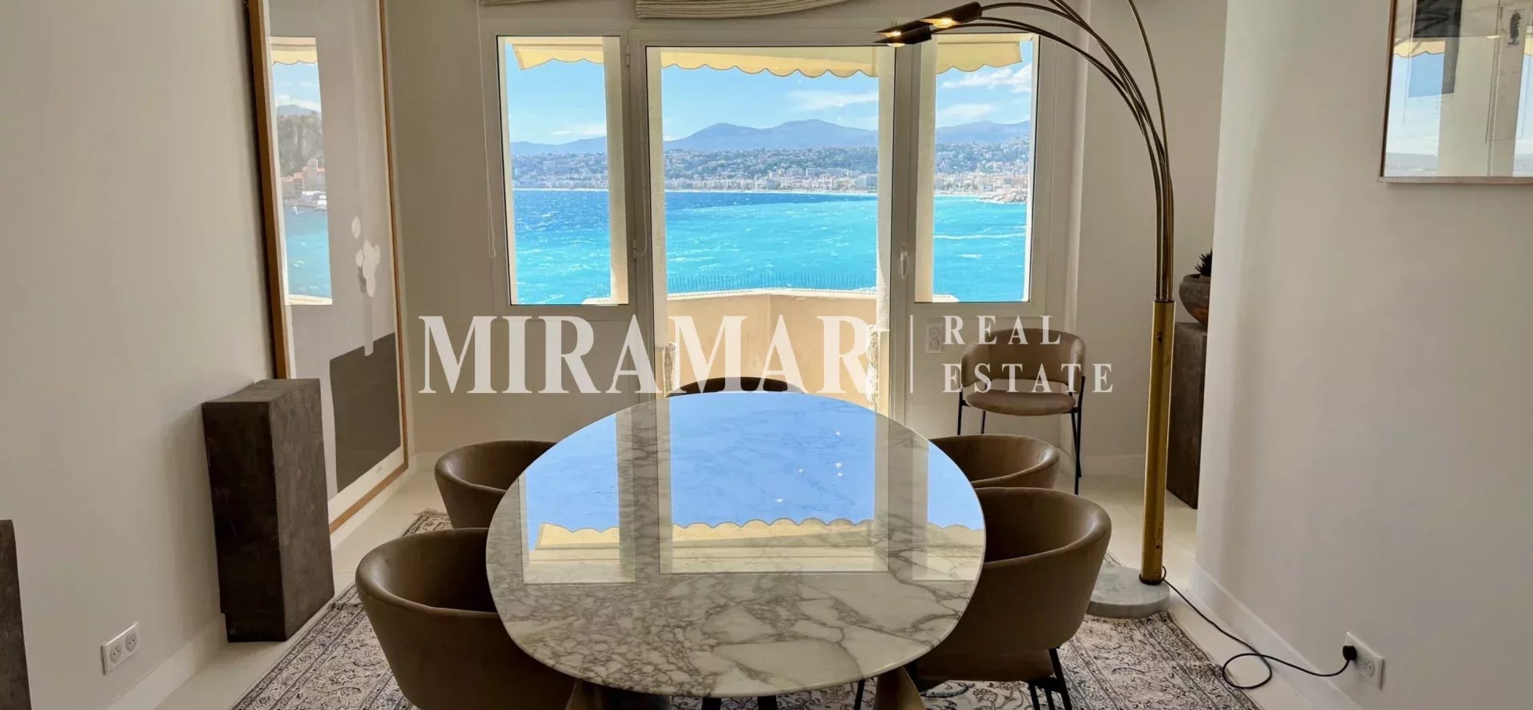 Nice Jean Lorrain - Appartement Pieds dans l'Eau