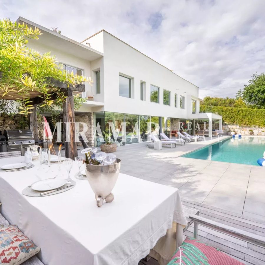 Nice Gairaut / Villa