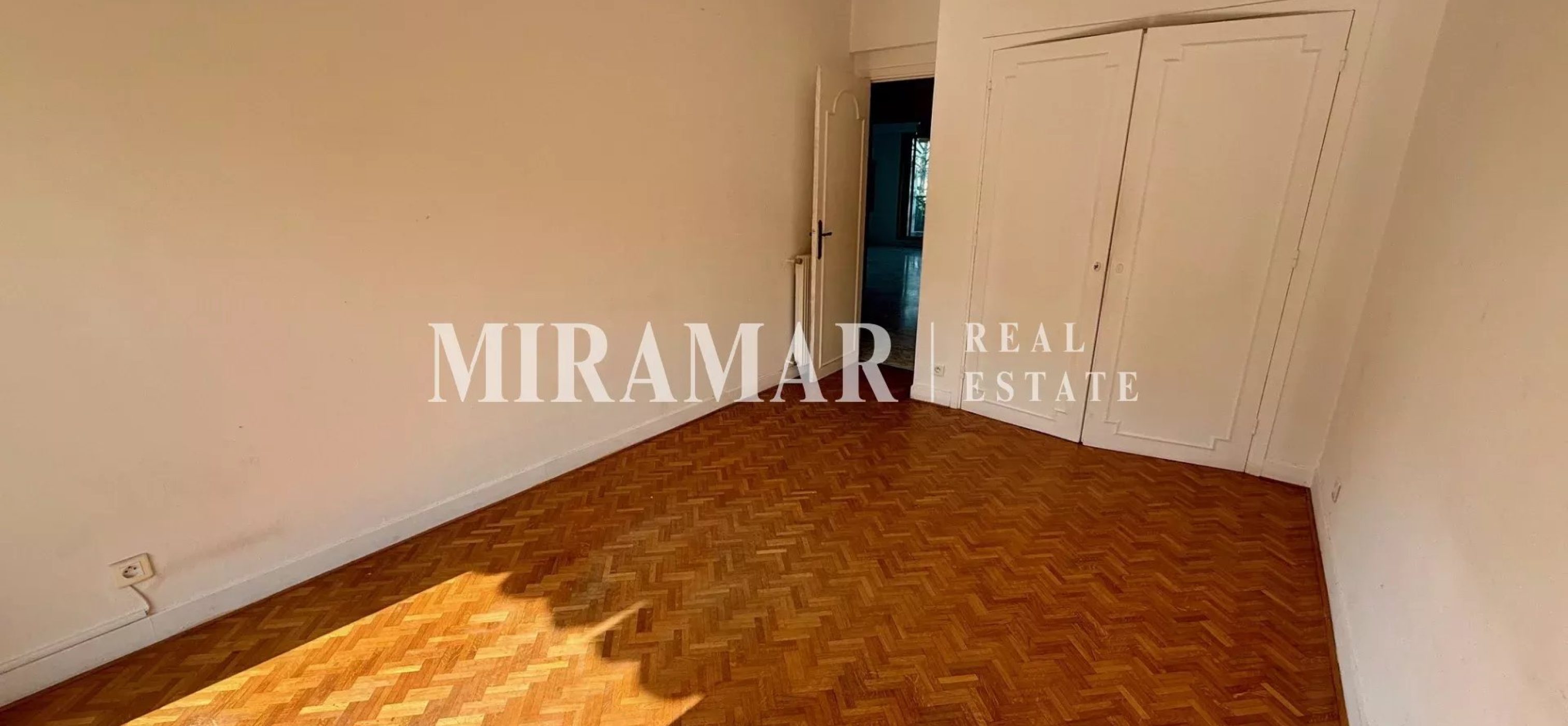 Nice Bas Cimiez / Paradisio