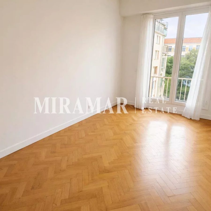 Appartement Nice Centre - Dubouchage