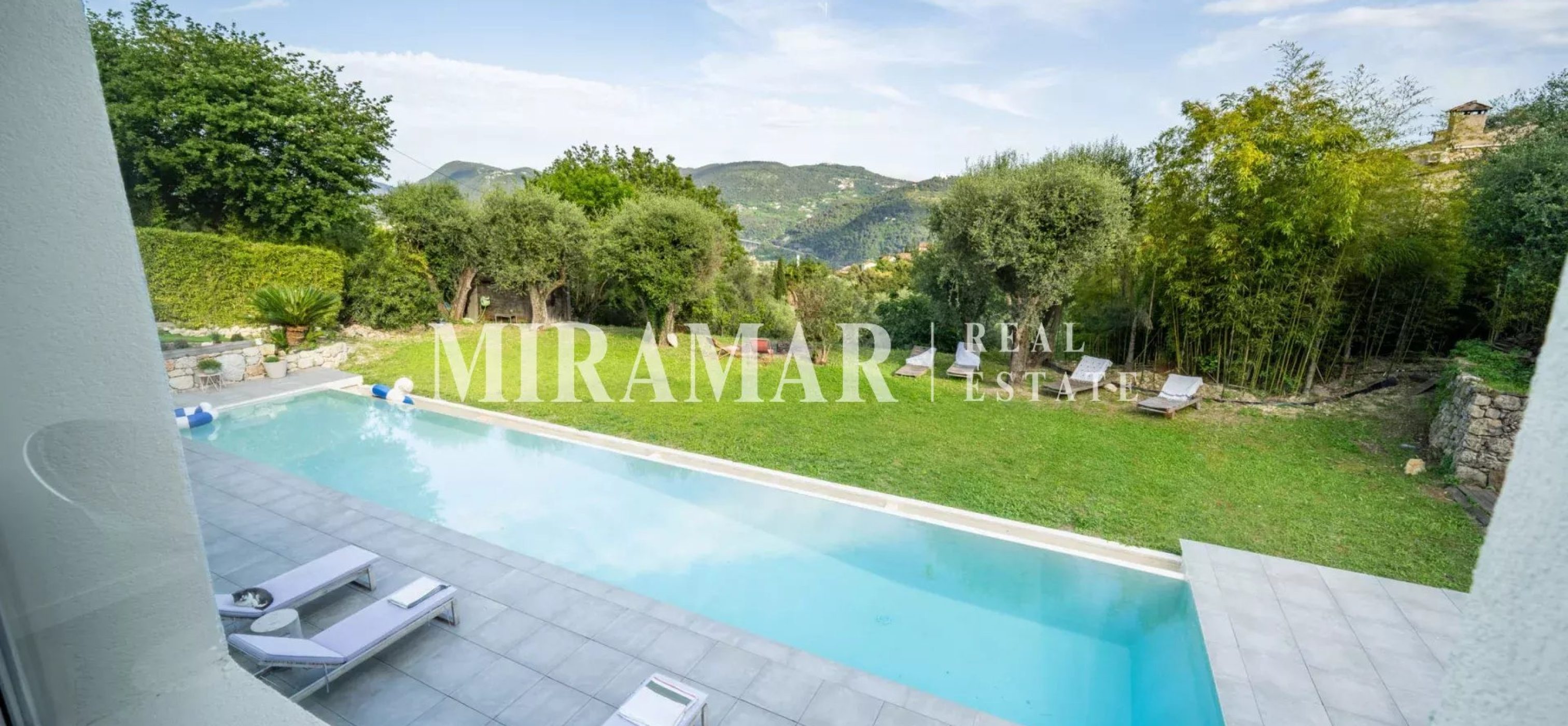 Nice Gairaut / Villa