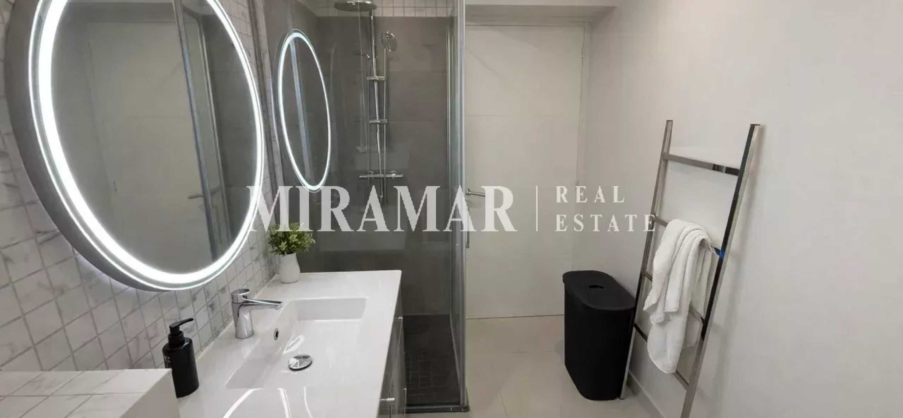 Villefranche-Sur-Mer / St Jean Cap Ferrat