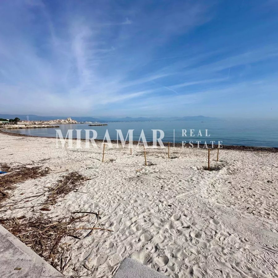 Exclusivité : Salis / Cap d'Antibes : 3 Pièces