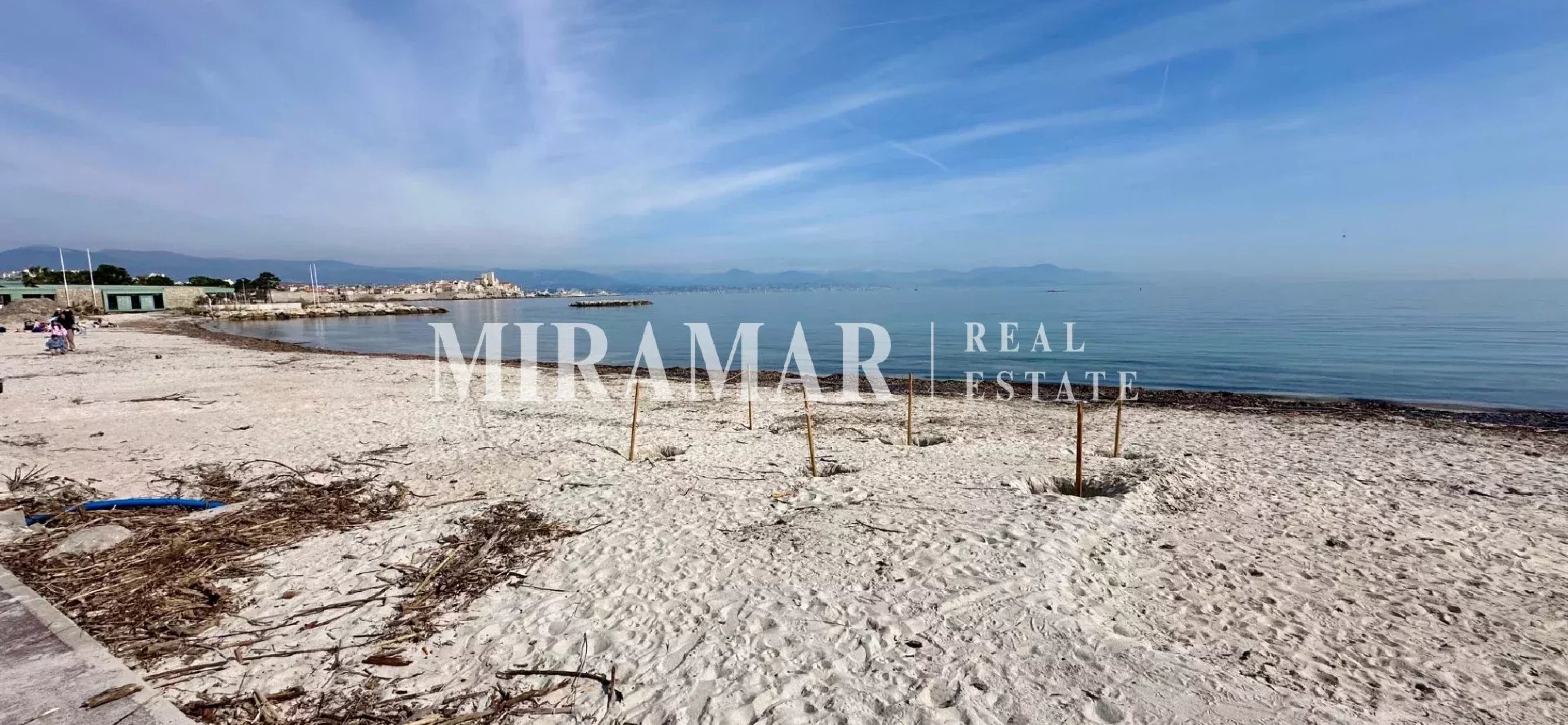 Exclusivité : Salis / Cap d'Antibes : 3 Pièces