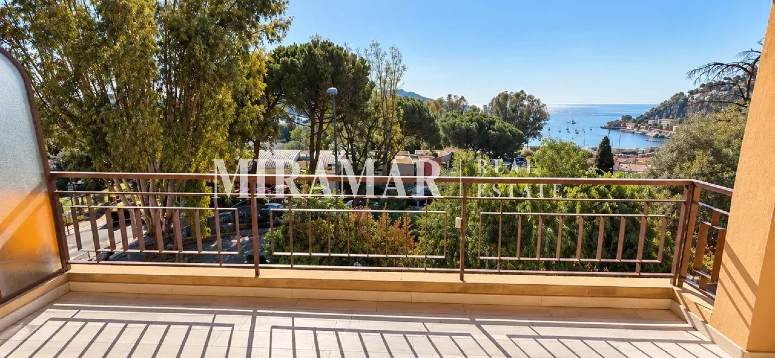 Exclusivité - Villefranche-sur-mer Centre - 2 Pièces avec Vue Mer