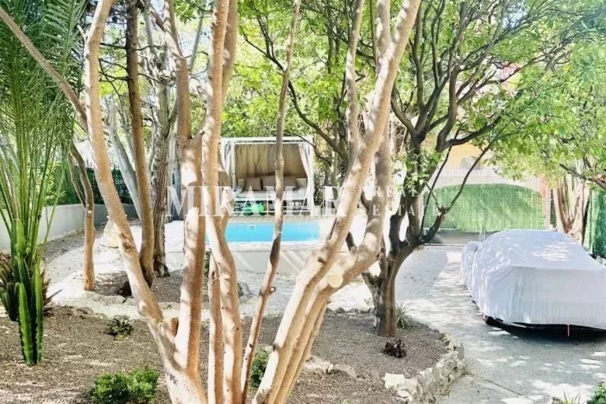 Appartement / Villa Cimiez