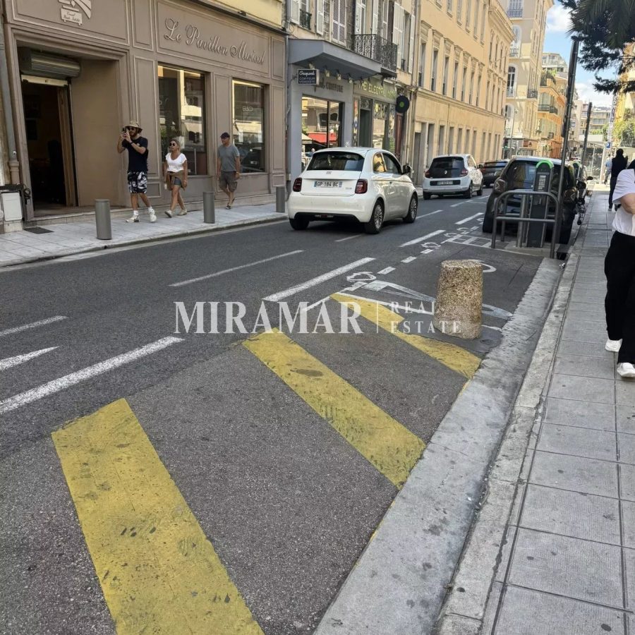 Parking Centre Ville / Rue Alberti