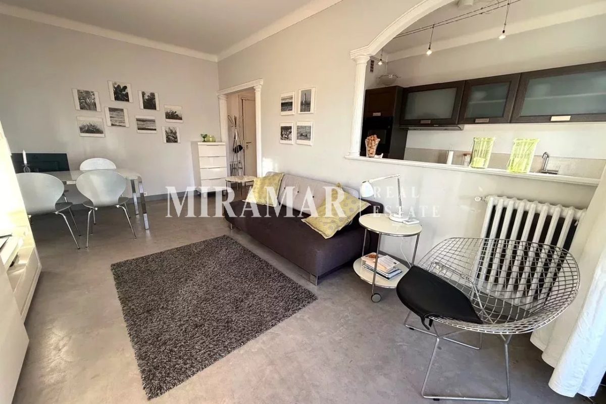 Exclusivité : 2 Pièces Franck Pilatte / Port de Nice