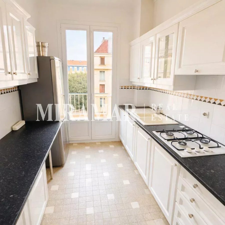 Appartement Nice Centre - Dubouchage