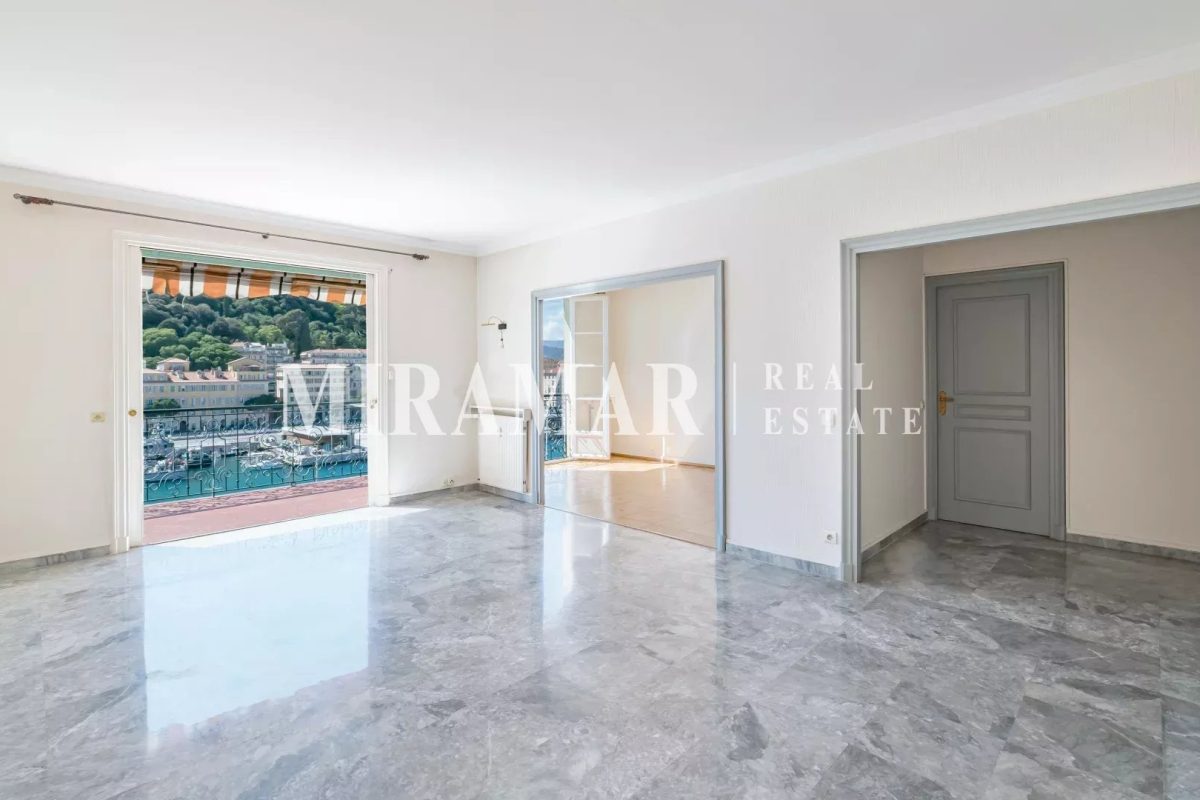 Exclusivité : 3/4 Pièces en Avant Dernier Etage  Port de Nice