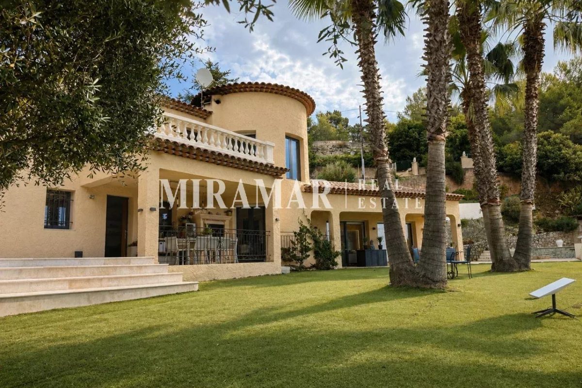 Villa Contemporaine - Hauteurs de Nice / Mont-Macaron