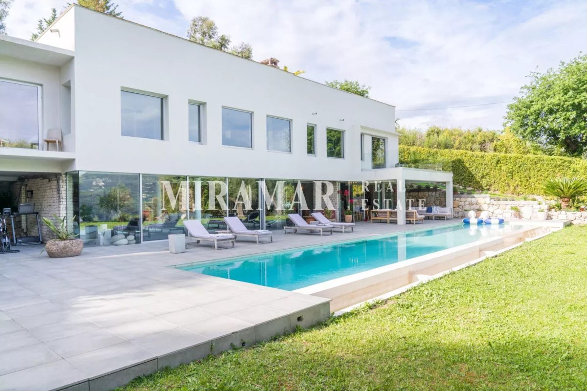 Nice Gairaut / Villa