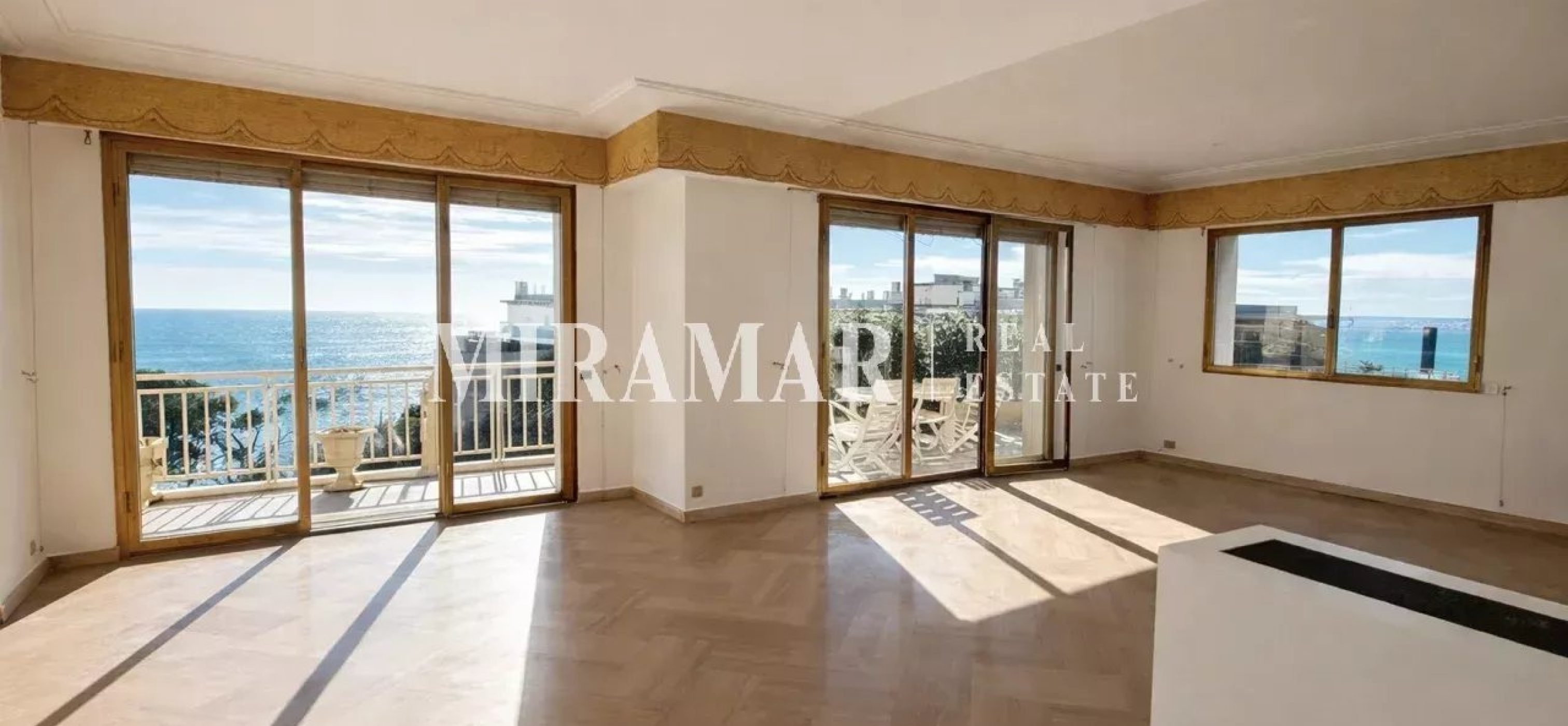 Franck Pilatte : Appartement Avant Dernier Etage