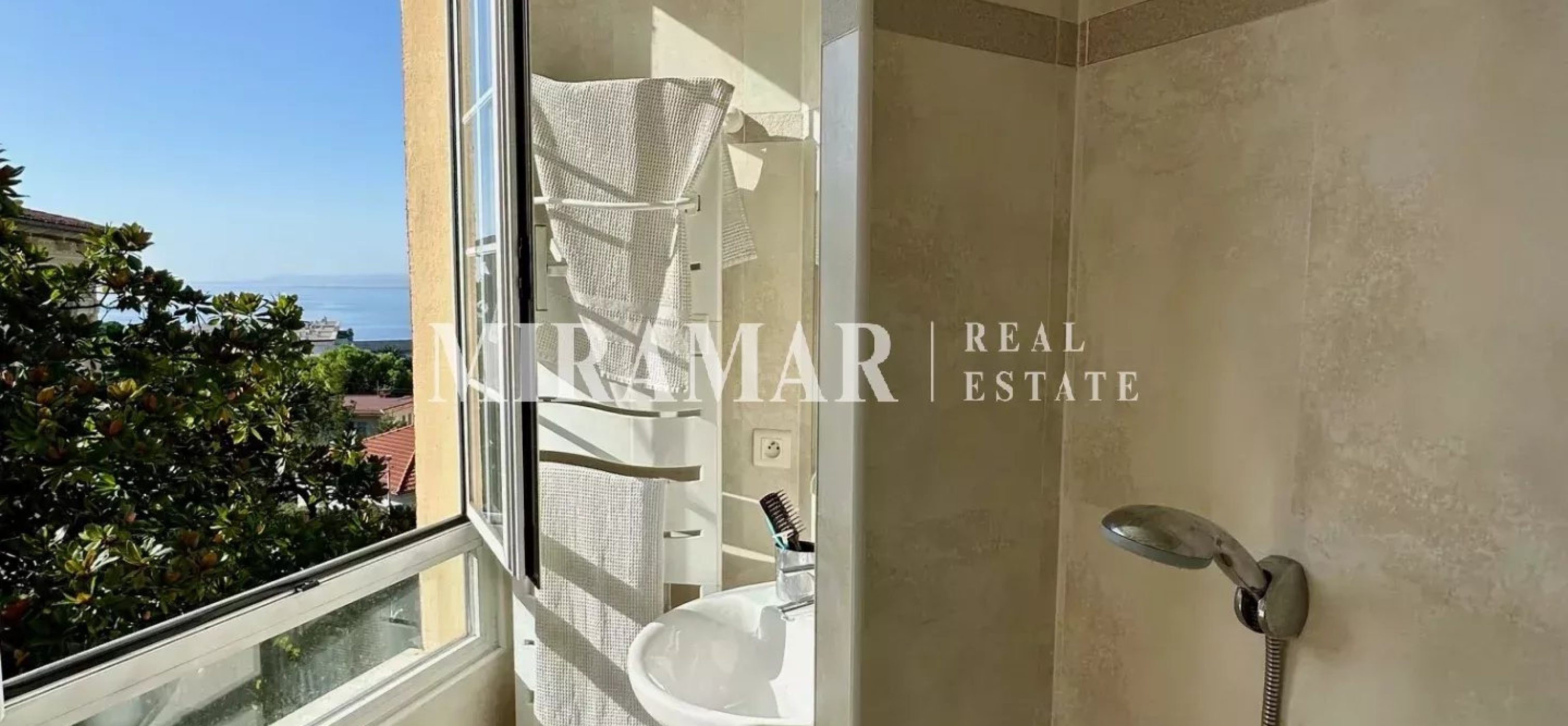 Exclusivité : Appartement Parc Saint Aignan / Franck pilatte