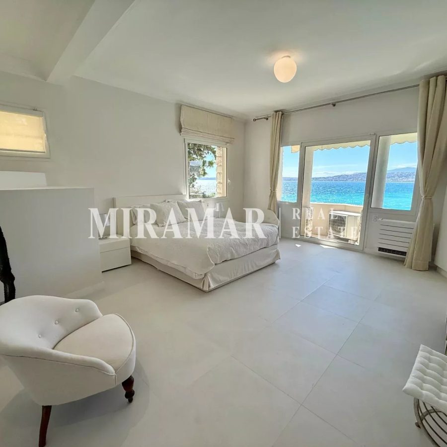 Nice Jean Lorrain - Appartement Pieds dans l'Eau