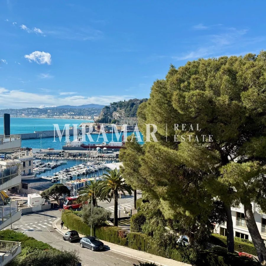 Franck Pilatte : Appartement Avant Dernier Etage